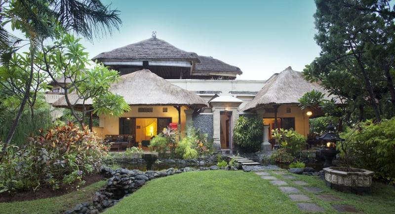 Taman Sari Bali Cottages Banyuwedang Ngoại thất bức ảnh